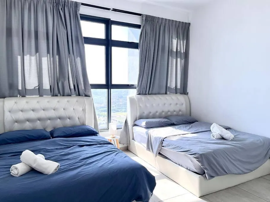 City Center Retreat @ Atlantis Residence: Stunning Seaview, Luxury Amenities Malacca