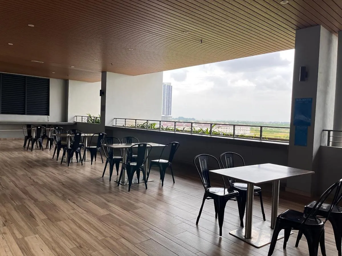 Apartment City Center Retreat @ Atlantis Residence: Stunning Seaview, Luxury Amenities Malacca
